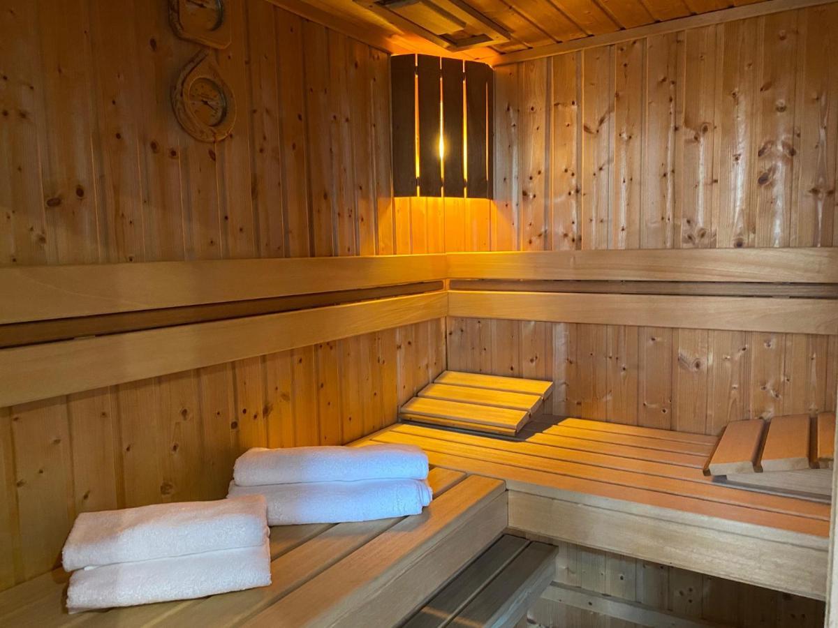 Family & Business Sauna Apartments Klonowa Nad Zalewem, Unikat Spa Kielce Luaran gambar